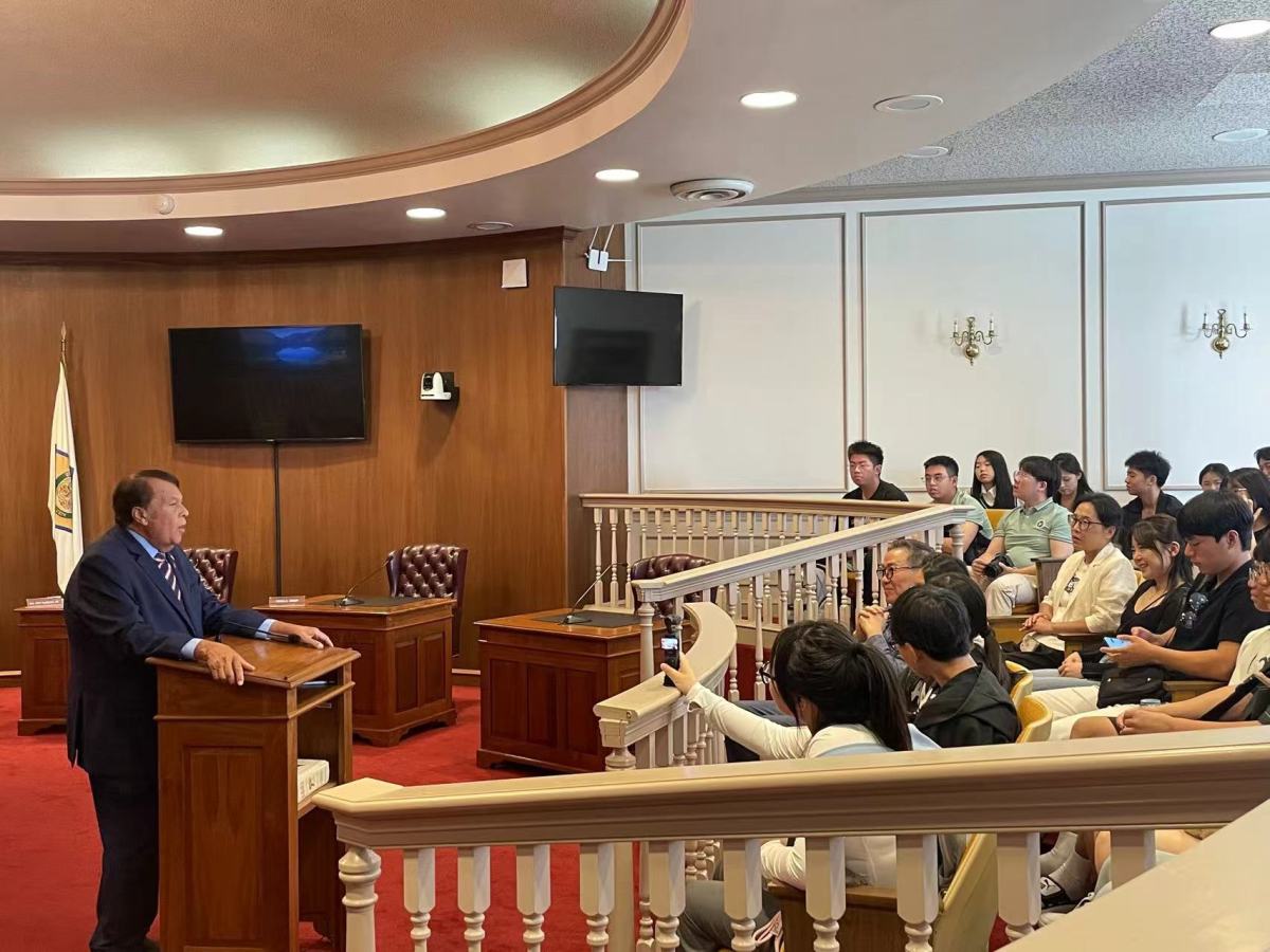 国交学院甬派图片1.jpg 国交学院甬派图片1.jpg