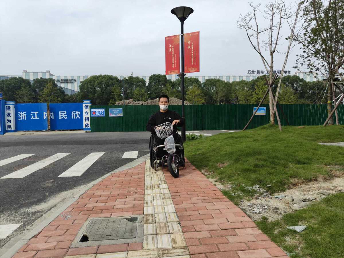 微信图片_20241105182050.jpg