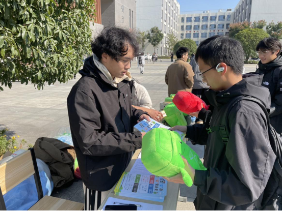 1763628023218512.png 1763628023218512.png