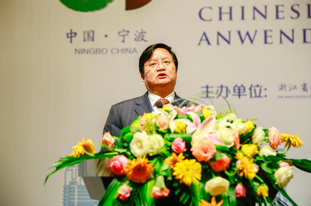 苏志刚作总结发言